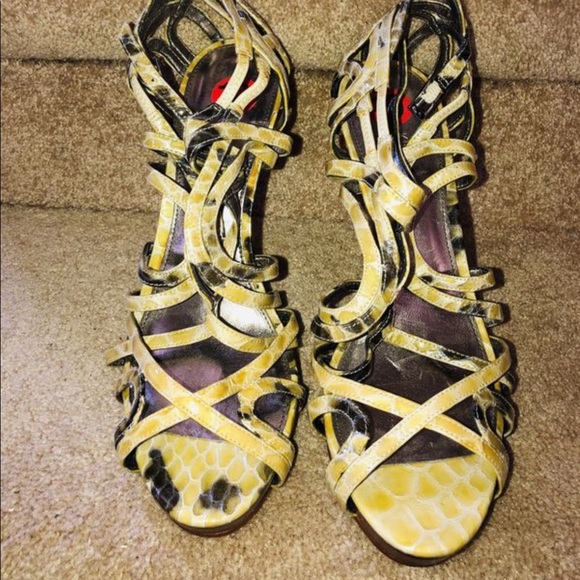 Designer Shoes - Picture 8 of 8